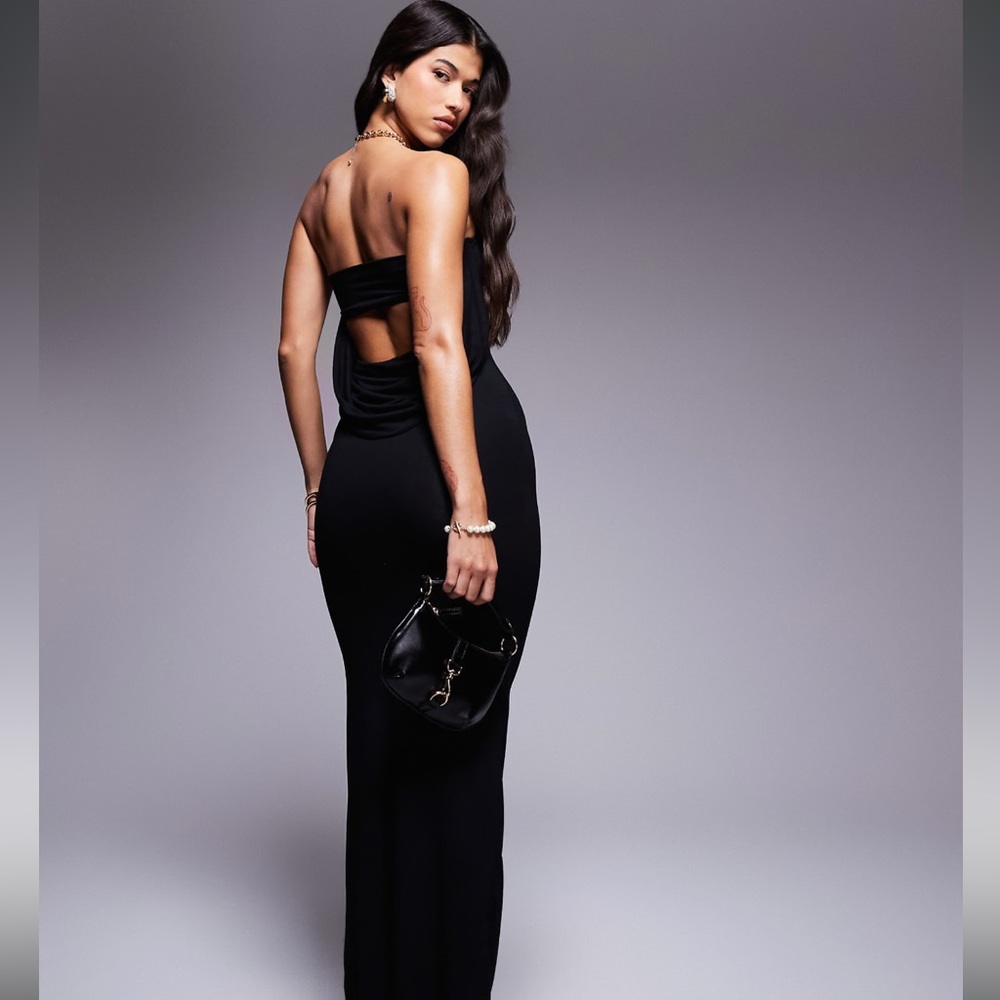 Chic Black Cutout Dress